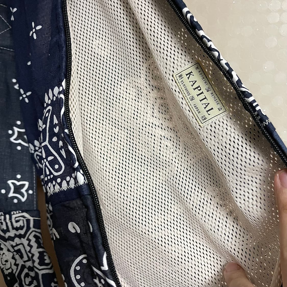 캐피탈 반다나 호버백 네이비 상품이미지4