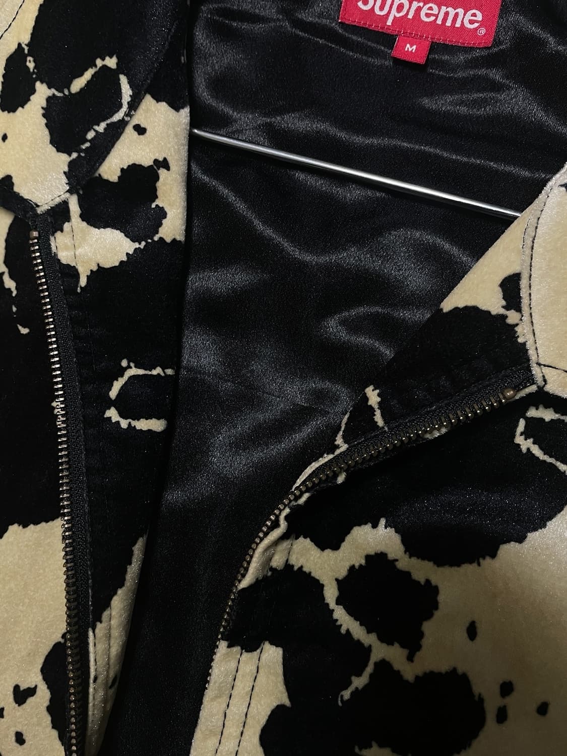 슈프림 15fw 벨벳틴 카우 워크자켓 상품이미지1