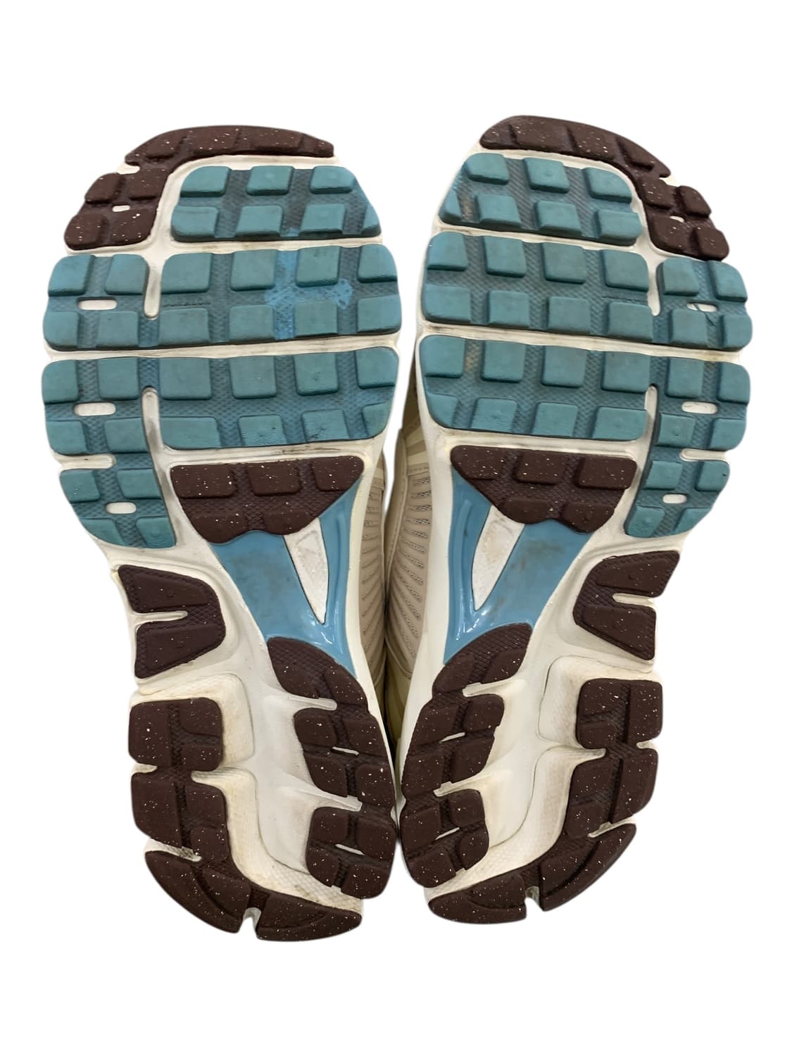 나이키 줌 보메로 5 오트밀 245 상품이미지6