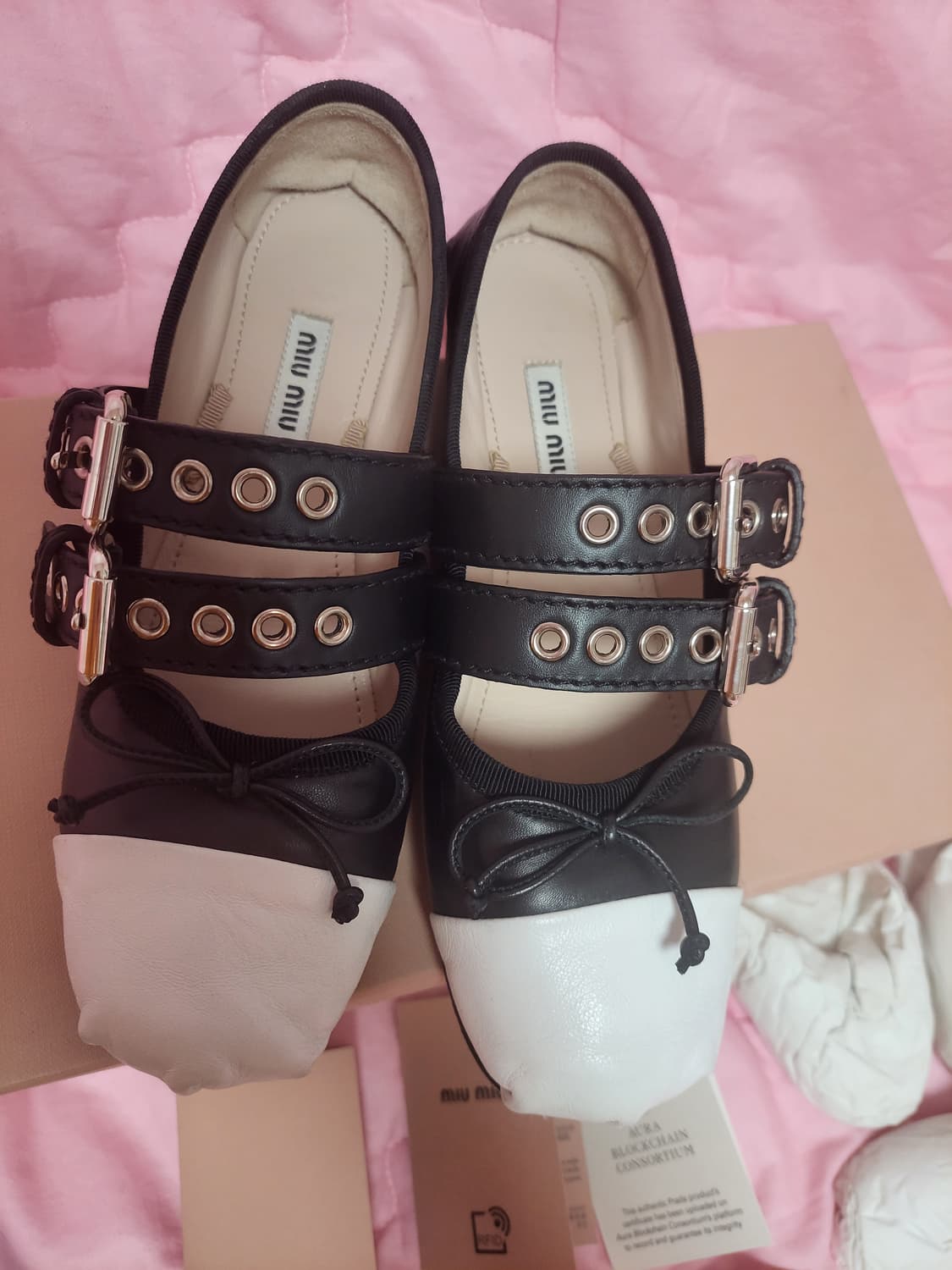 정품)급처3번정도신은!미우미우 가죽더블스트랩리본발레리나플랫슈즈메리제인구두 상품이미지4