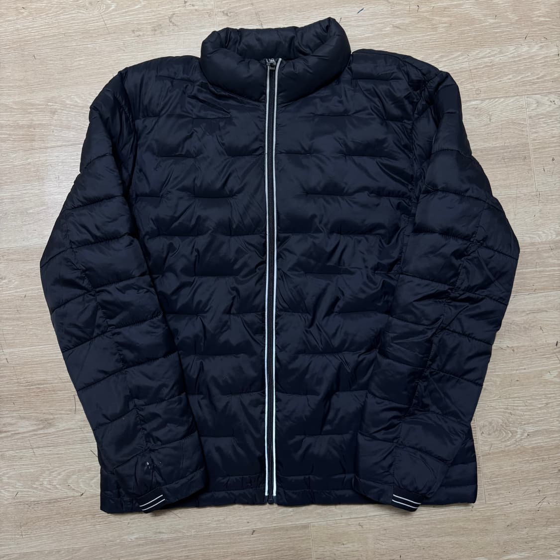 김영주 골프웨어 경량패딩 상품이미지1