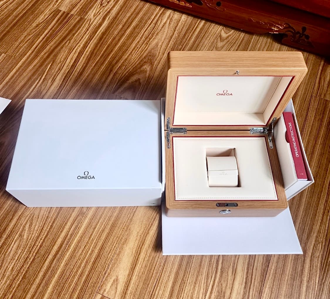 OMEGA 정품 오메가 남성용 원목 시계 박스 상품이미지1