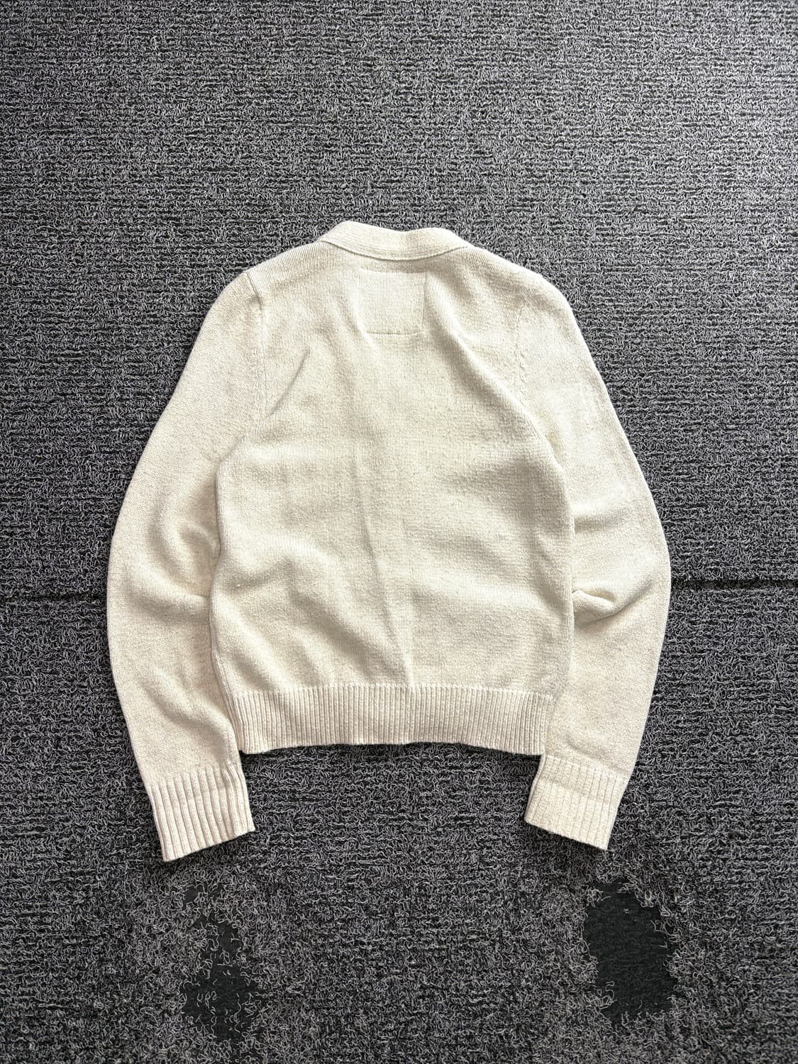 아베크롬비 앤 피치 자수로고 미니멀 가디건 3243 상품이미지5