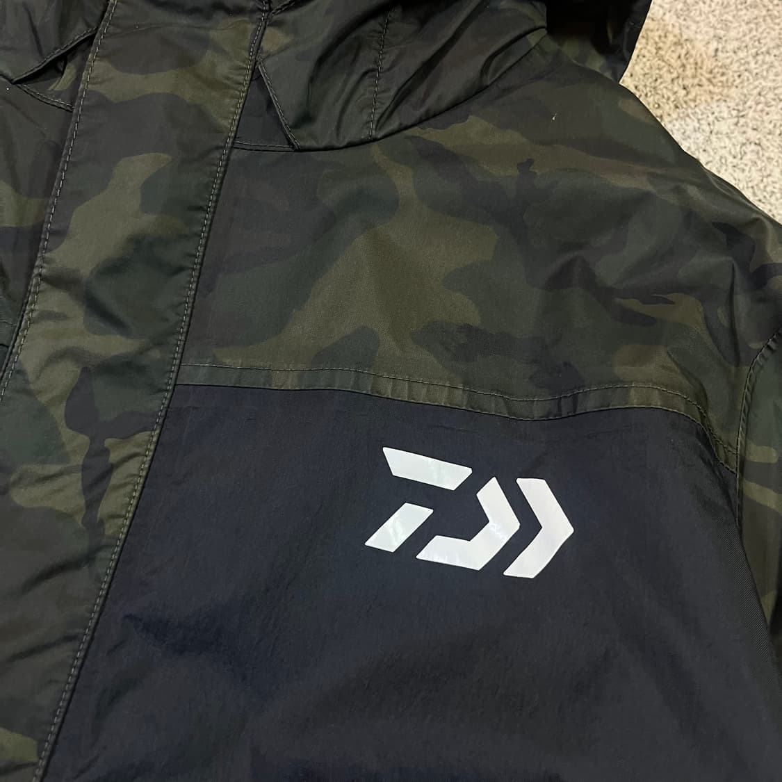 다이와 카모플라쥬 자켓 상품이미지2