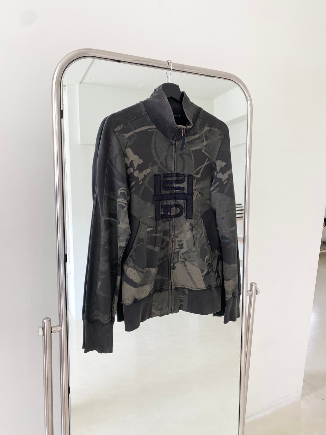 마리떼프랑소와저버 밀리터리 스웻 집업 상품이미지1