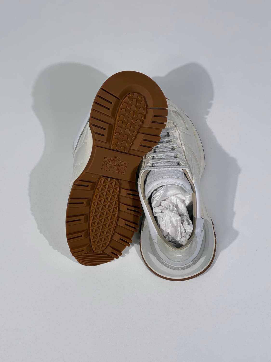 메종 마르지엘라 러너 에볼루션 스니커즈 화이트 41사이즈 상품이미지3