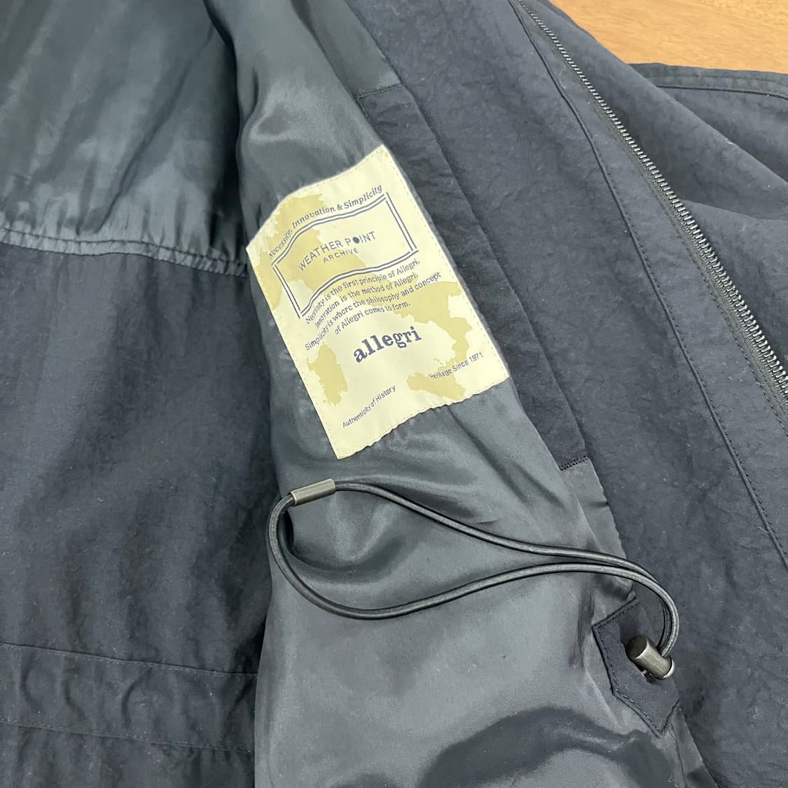 알레그리 밀리터리 피쉬테일 파카 52  상품이미지9