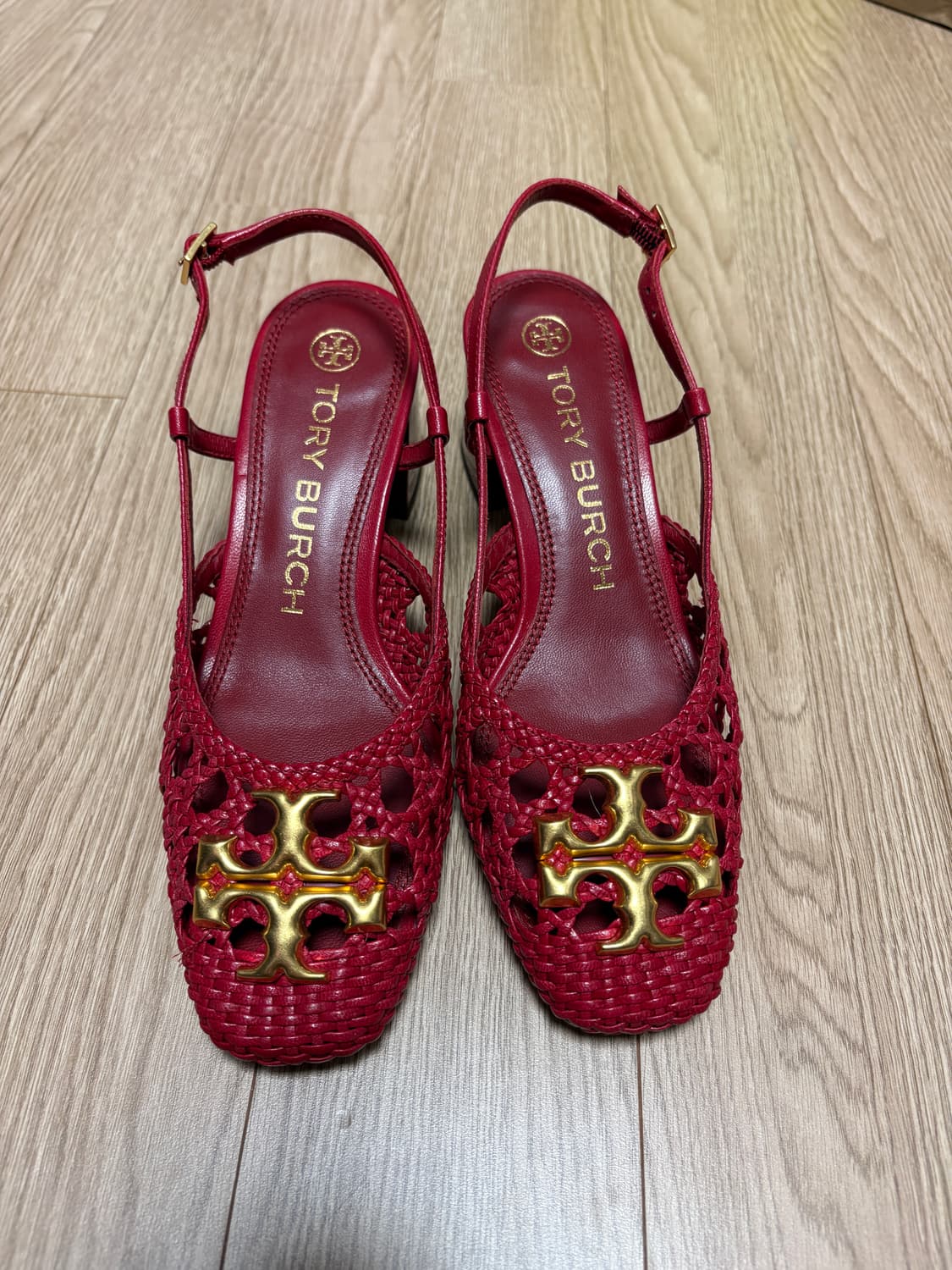 토리 버치 위빙 가죽 샌들 힐 상품이미지1