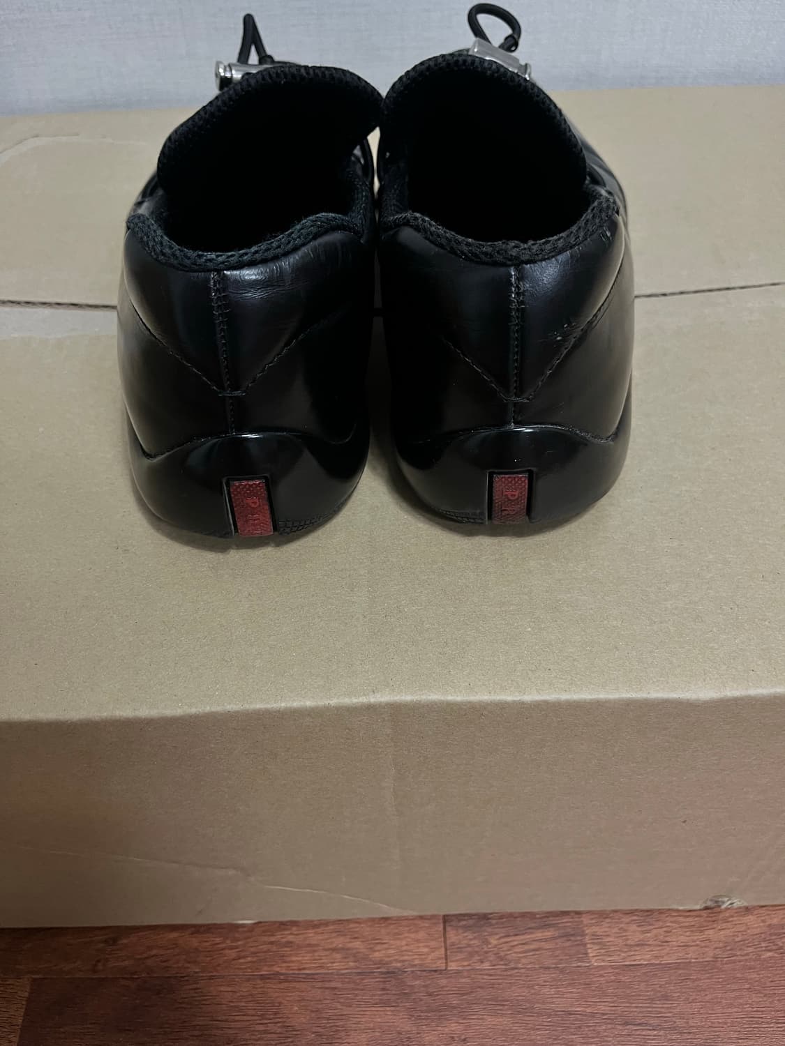 프라다 스포츠 스트링 로퍼 상품이미지3