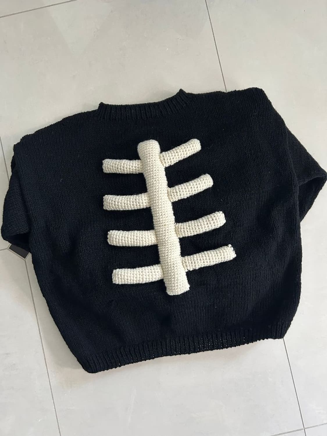 CREW NECK KNIT 3D BONE 크루넥 니트 3D 본 상품이미지5