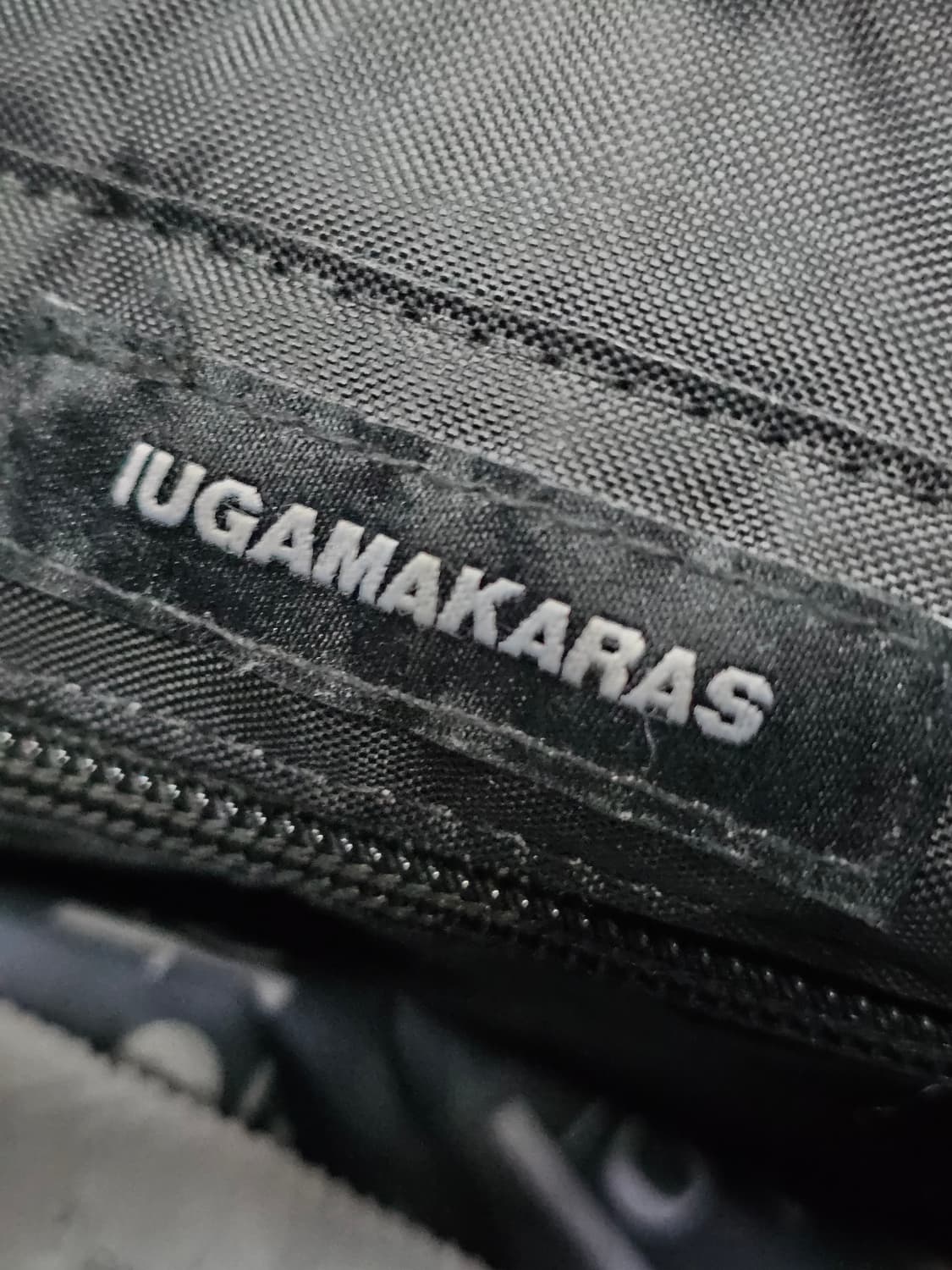 이우마카라스 숄더백 블랙 상품이미지5