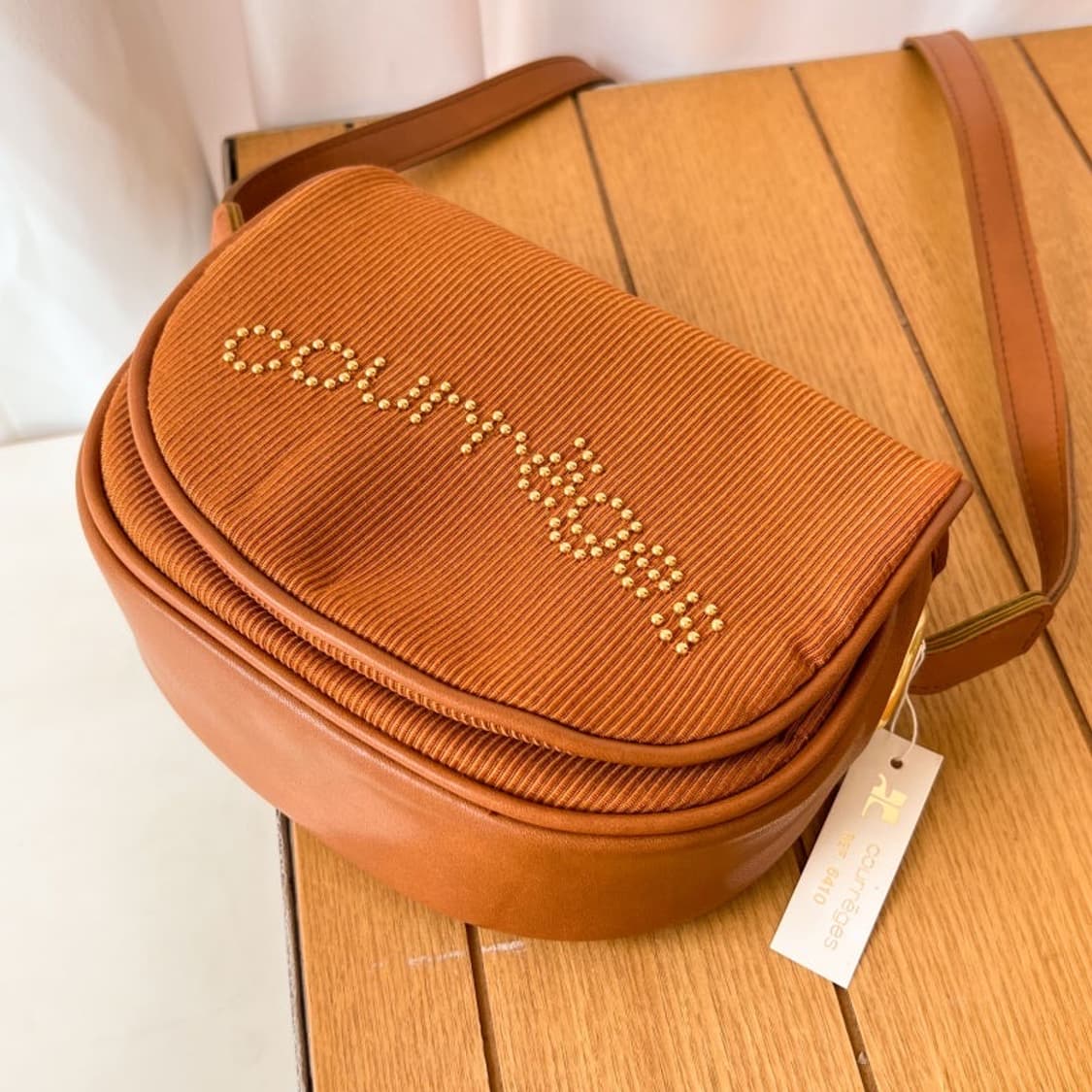 [새상품] courreges / 꾸레쥬 브라운 크로스백 상품이미지1