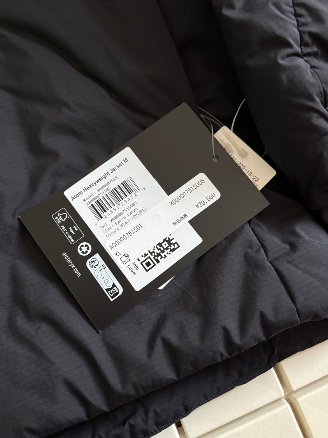 아크테릭스 패딩 상품이미지2