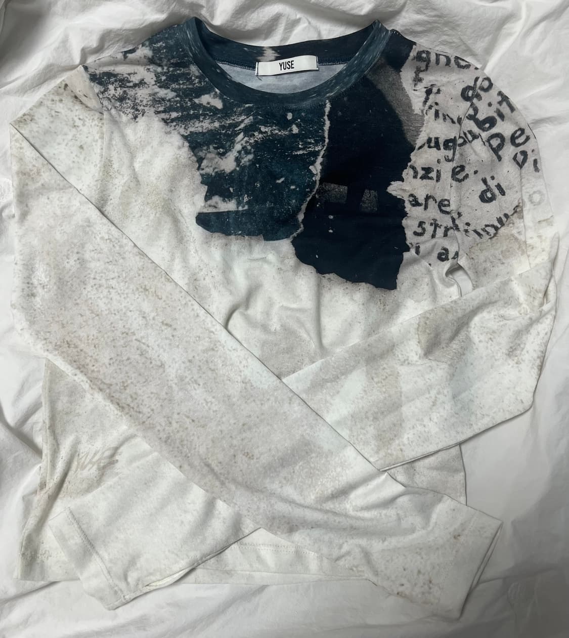 유즈 프린팅 긴팔 롱슬리브 상품이미지1