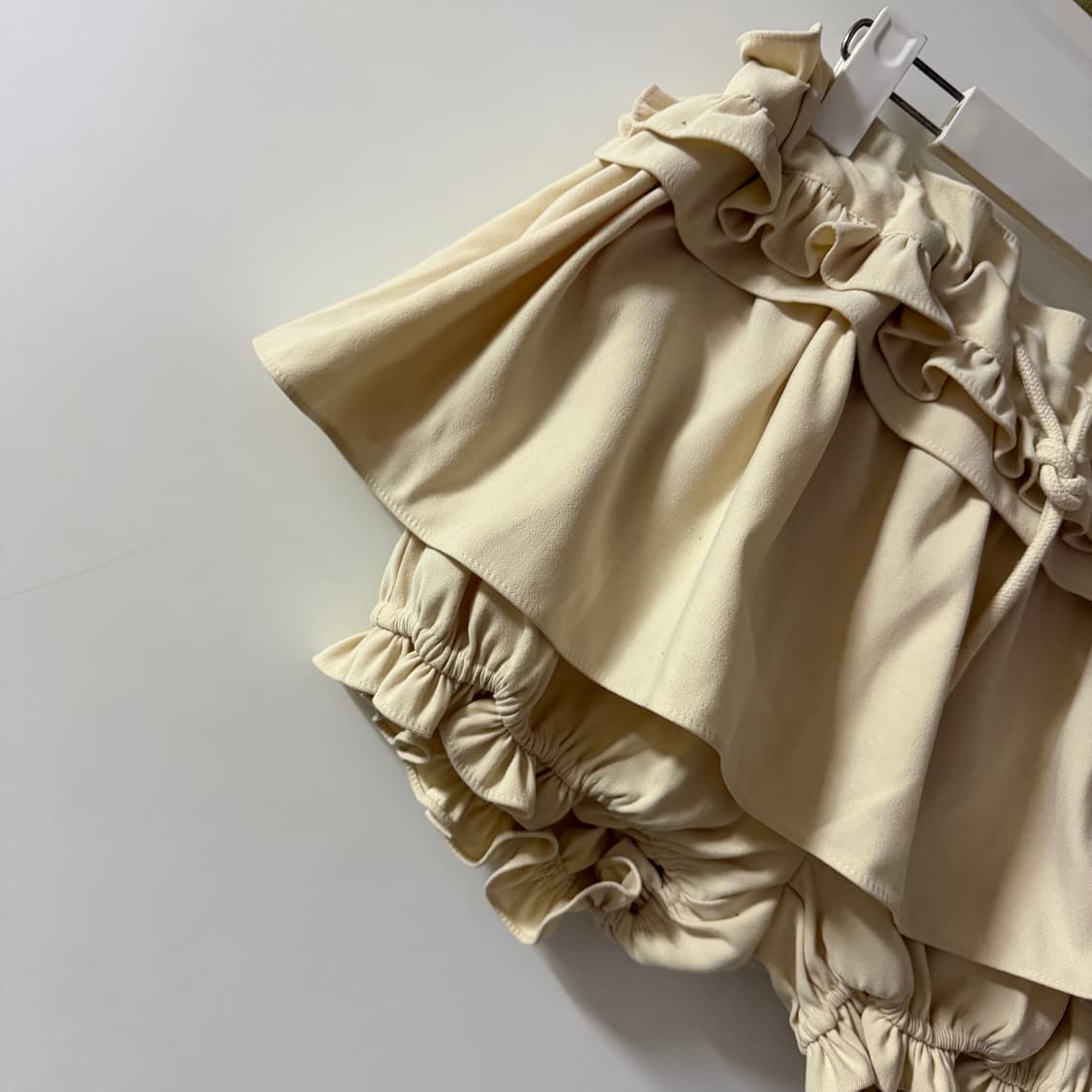 새상품 여자 프릴 치마바지 상품이미지2