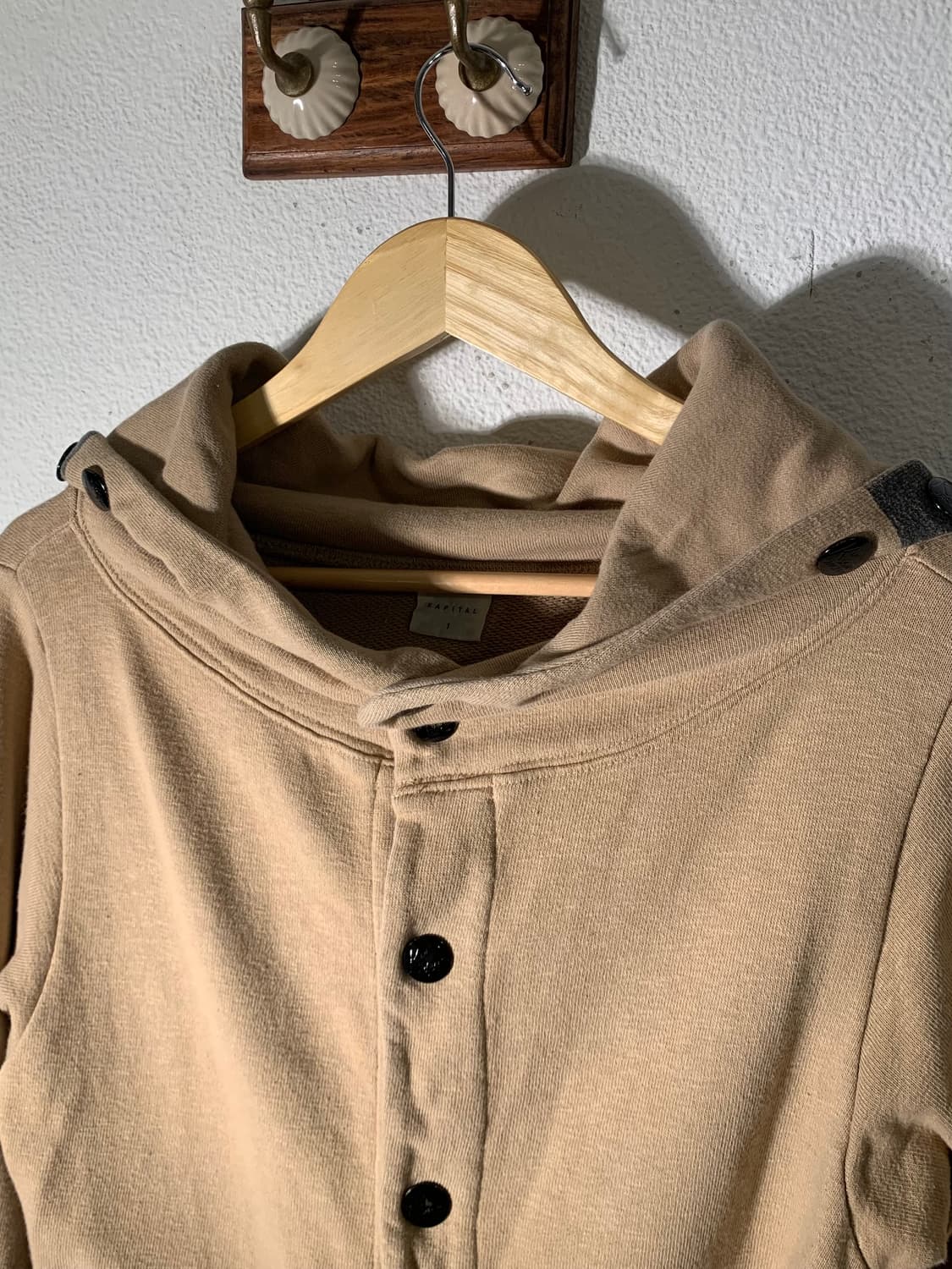 캐피탈 베이지 스트라이프 스냅 후드 상품이미지5