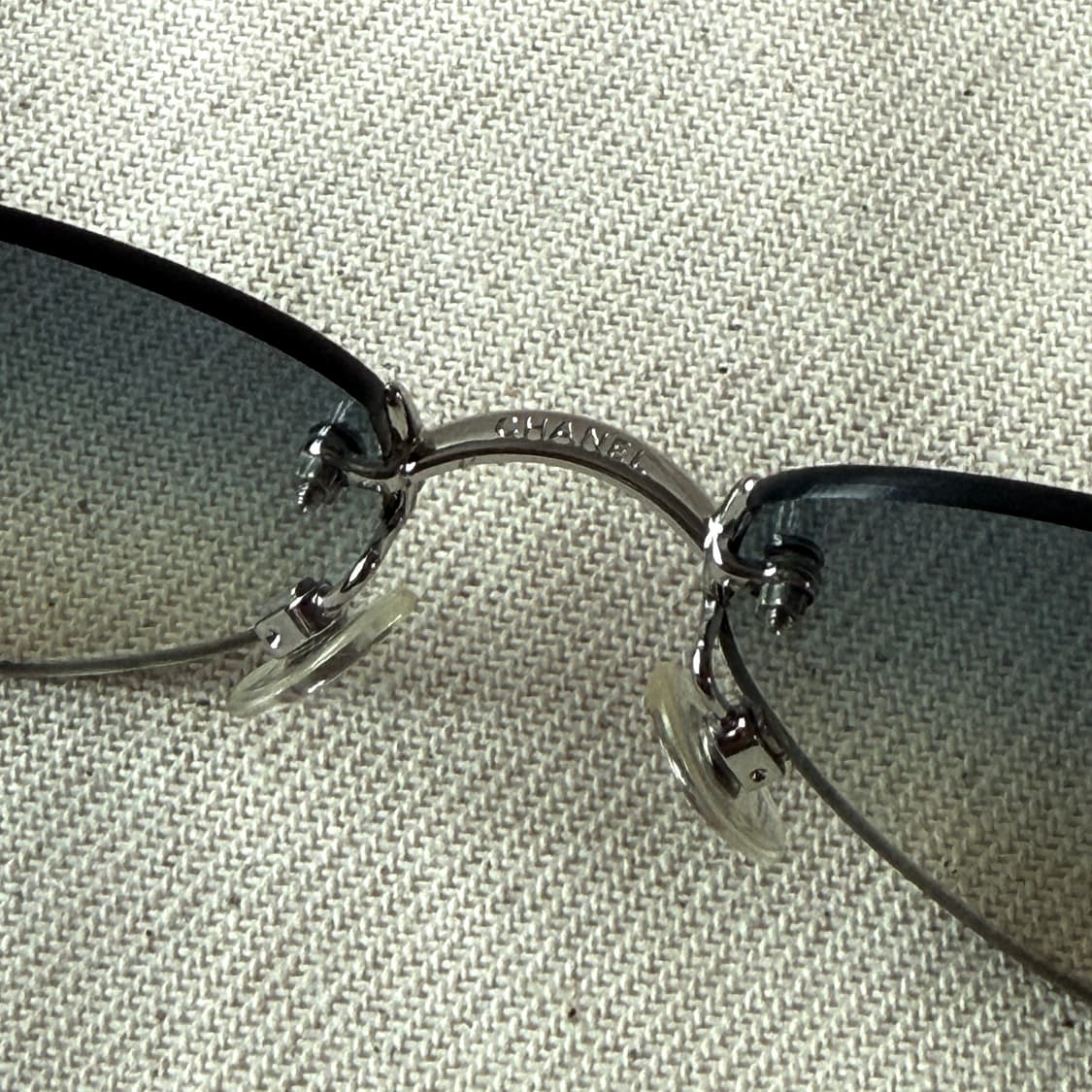 샤넬 실버 무테 선글라스 상품이미지7