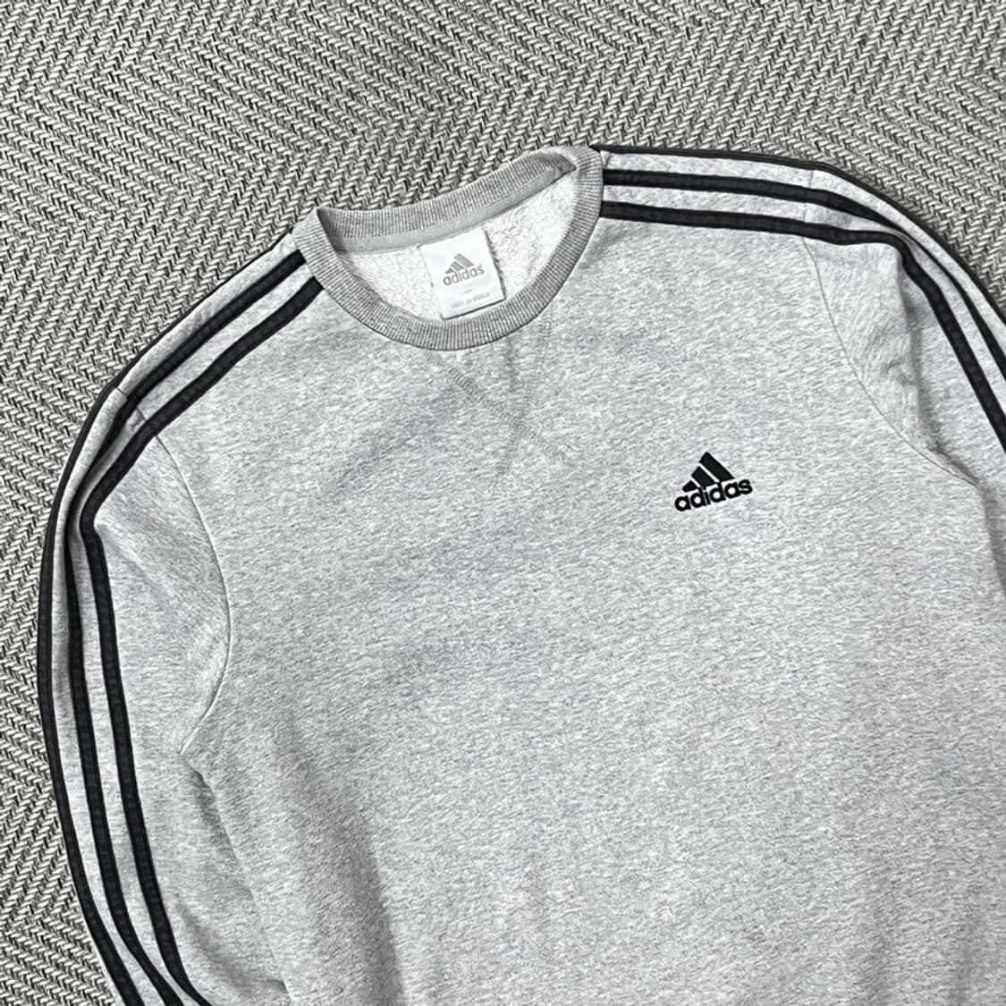 아디다스 삼선 맨투맨 v0782 상품이미지3