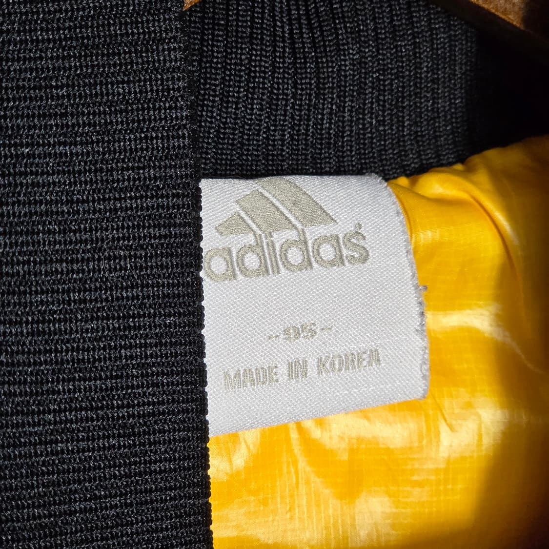 아디다스 옐로우 덕다운 삼선 후드 패딩 상품이미지9