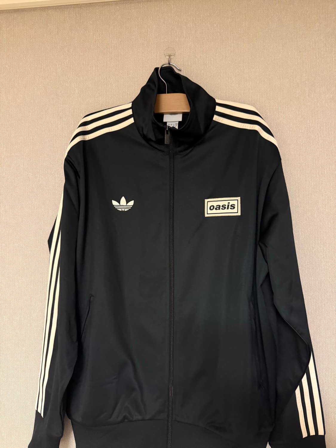 아디다스 오아시스 트랙탑 L 상품이미지1