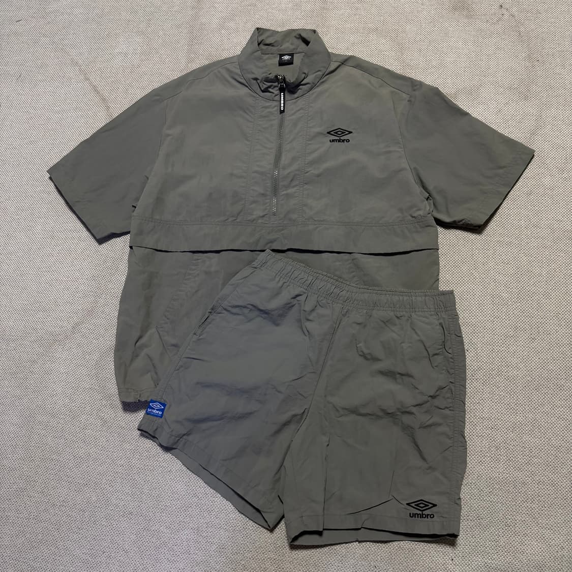 엄브로 반팔 아노락 반바지 셋업 상품이미지1