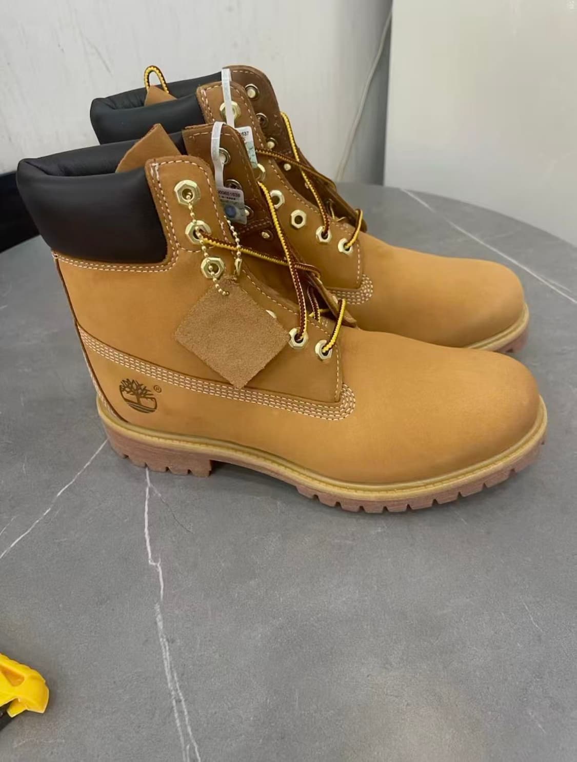 팀버랜드 프리미엄 6인치 워터프루프 부츠 위트 누벅 260mm 상품이미지2