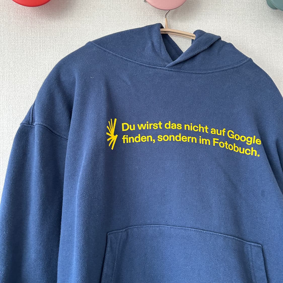 Berlin photobook distribution 후드티 상품이미지2
