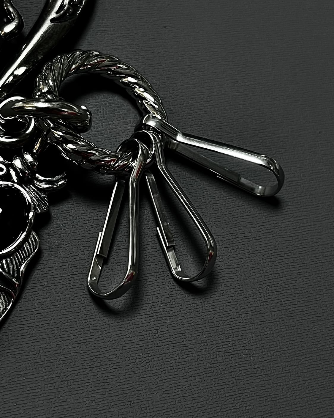 블랙 엔틱 에스닉 키링 상품이미지3