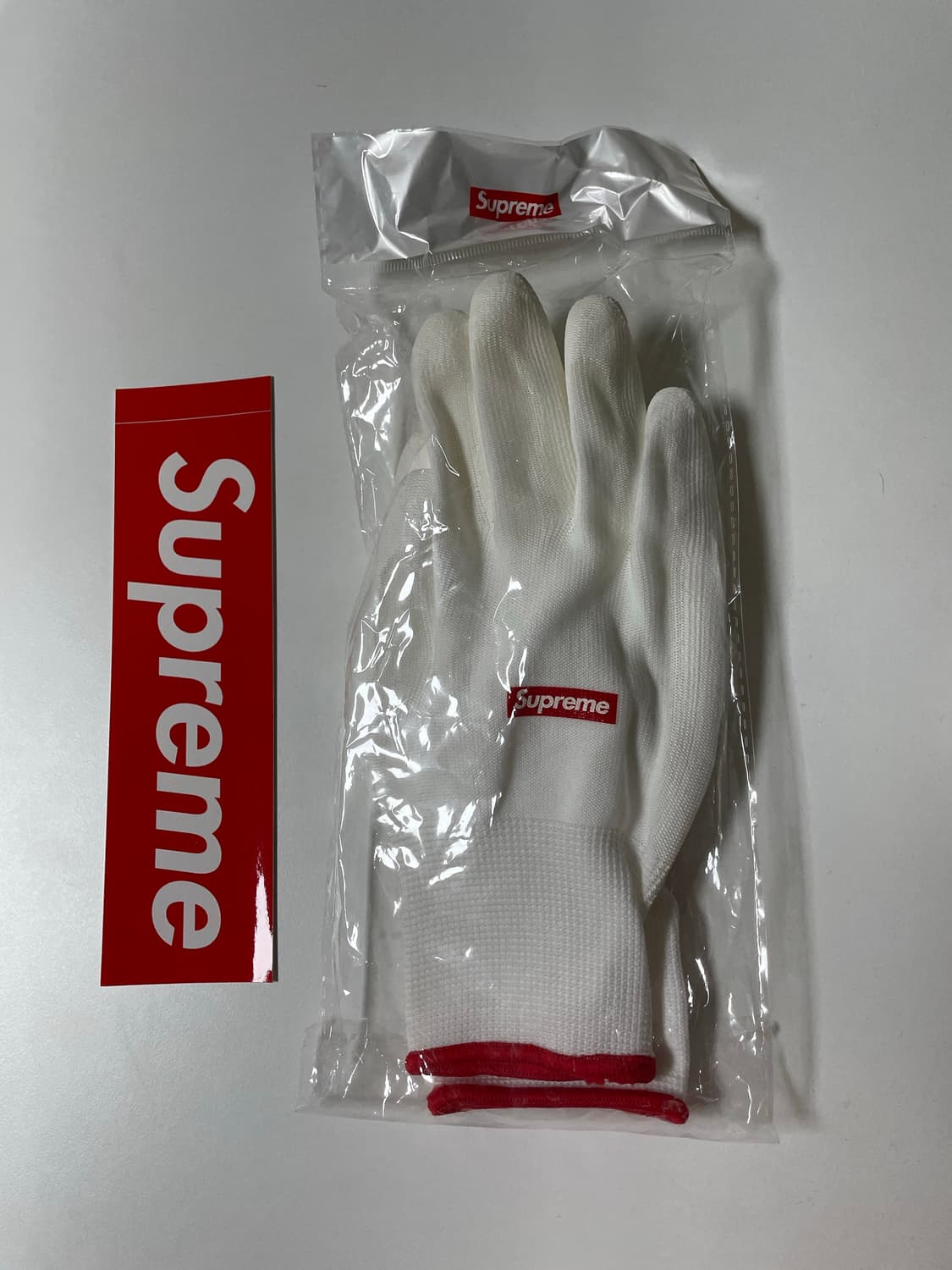슈프림 20FW 장갑 상품이미지1