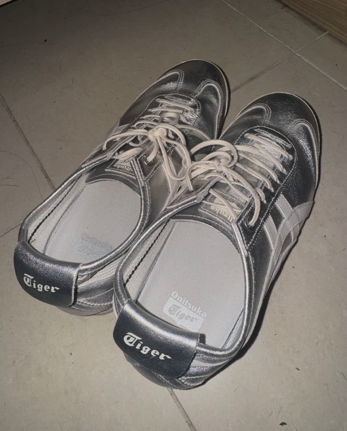 오니츠카 타이거 멕시코 66 실버230 상품이미지2