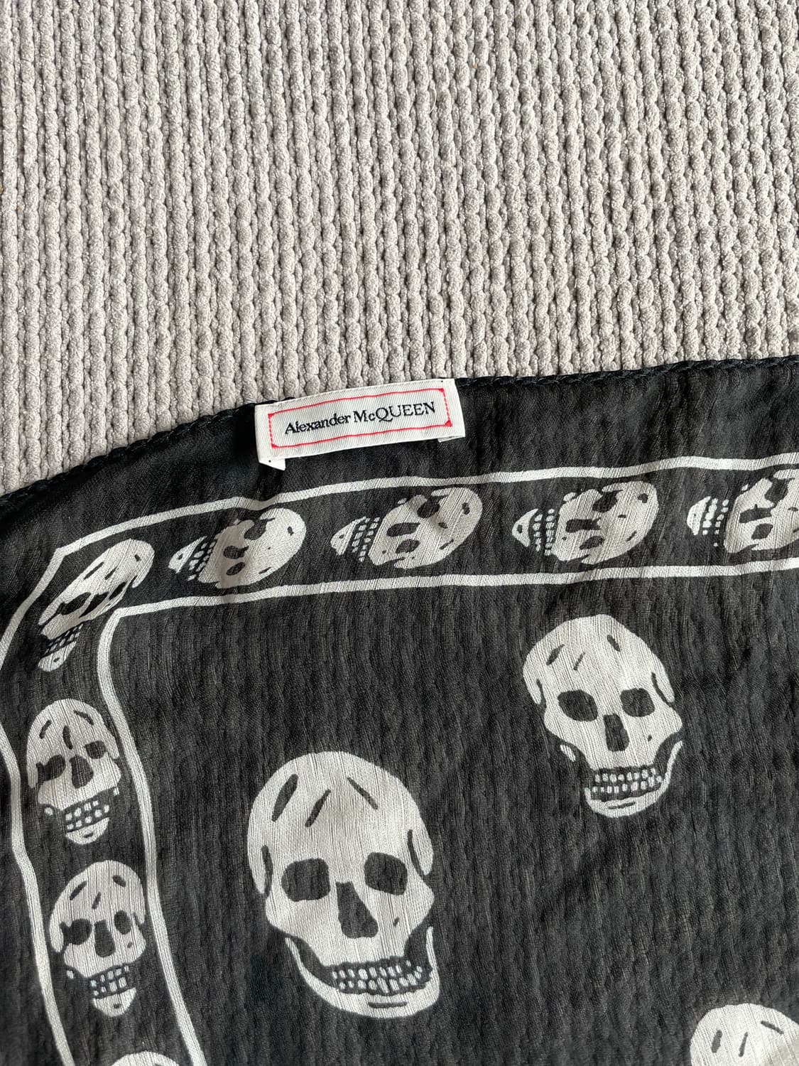 알렉산더 맥퀸 스컬 스카프  상품이미지2