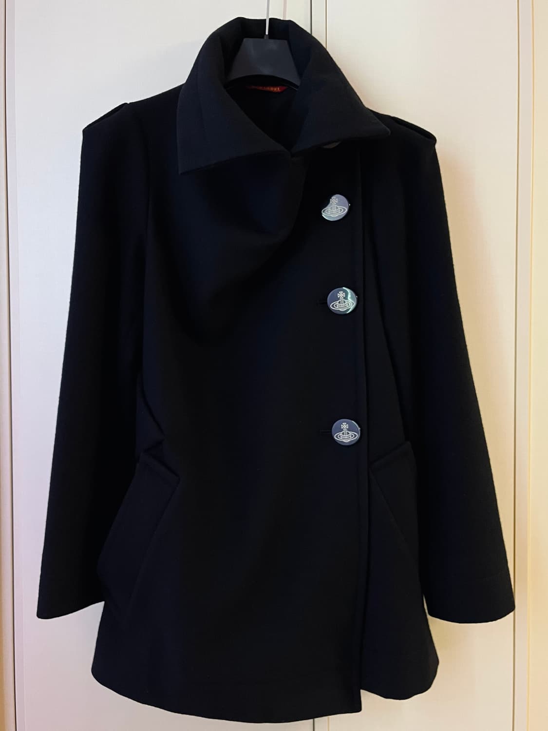 비비안웨스트우드 레드라벨 코트 상품이미지2