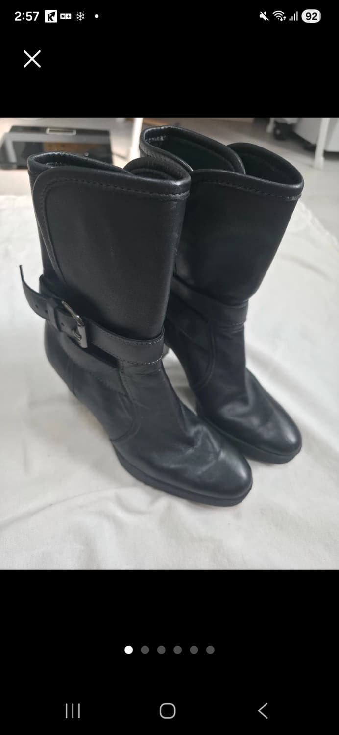 타이틀: Tod’s 토즈 블랙 소가죽 버클 부츠 36 (굽 8cm) 상품이미지1