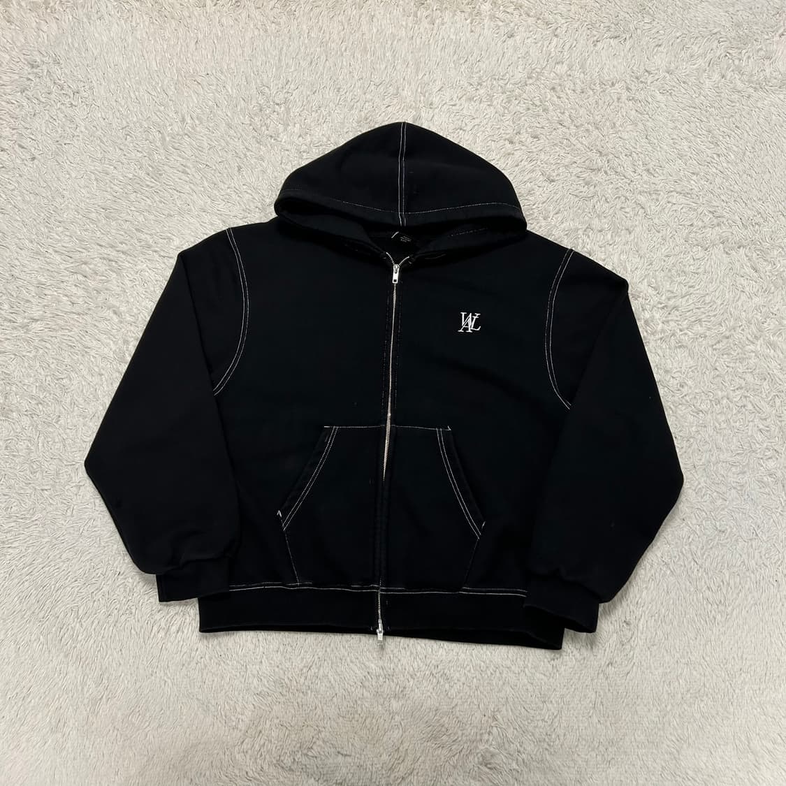 WOOALONG Two-Way Black Zip-up Hoodie 상품이미지4