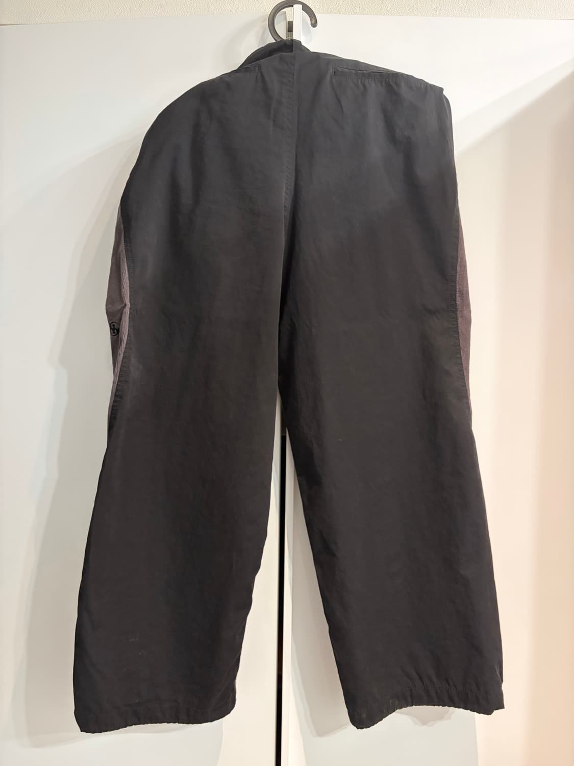 산산기어 코듀로이 팬츠 차콜 블랙 - 22FW 상품이미지2