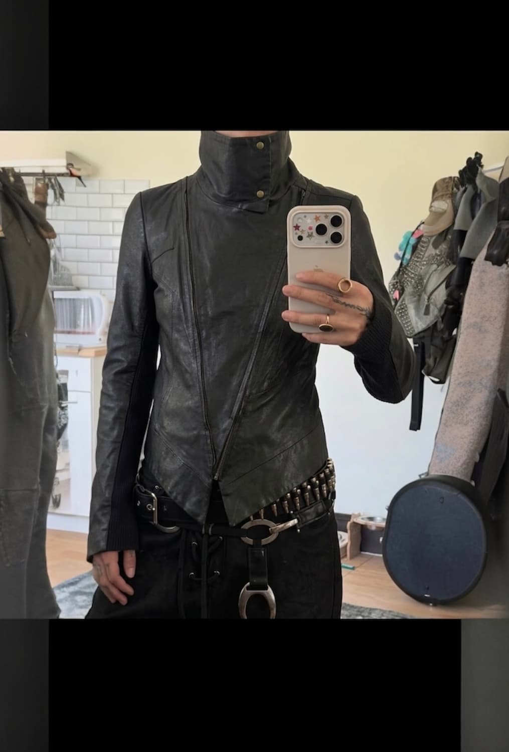 코데즈 컴바인 비대칭 하이넥 레더자켓 (램스킨) 상품이미지1