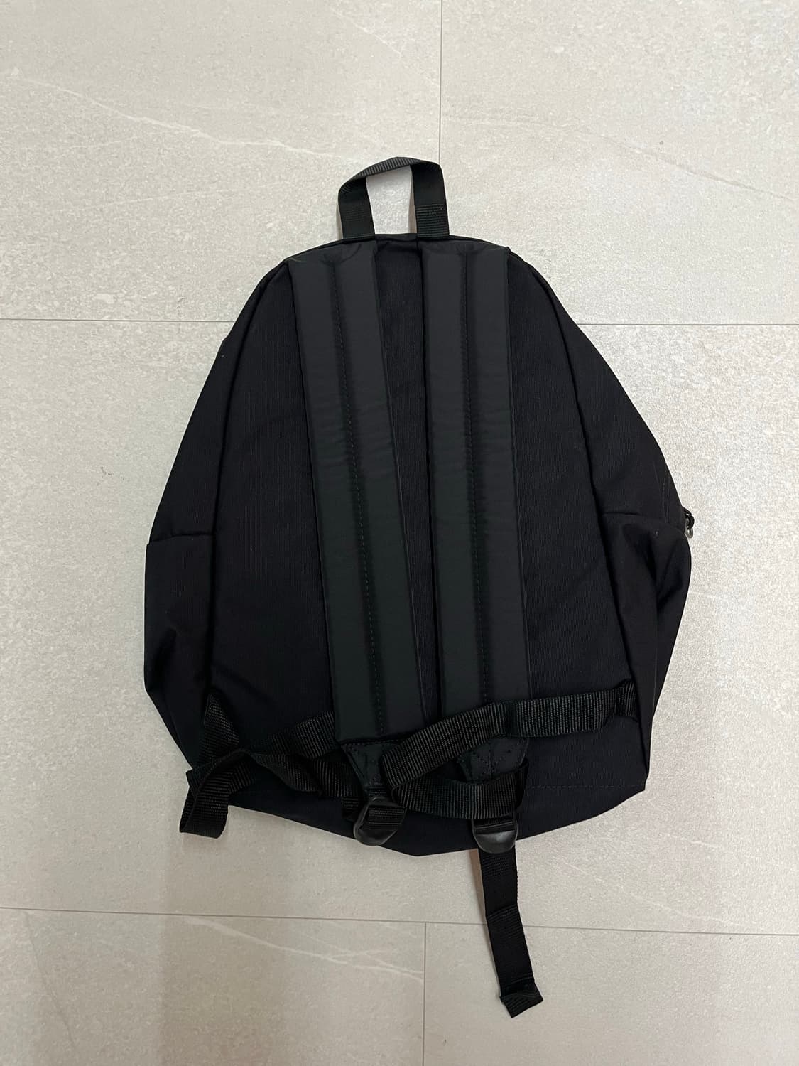 이스트팩 패디드 트레블 20L 백팩 상품이미지3