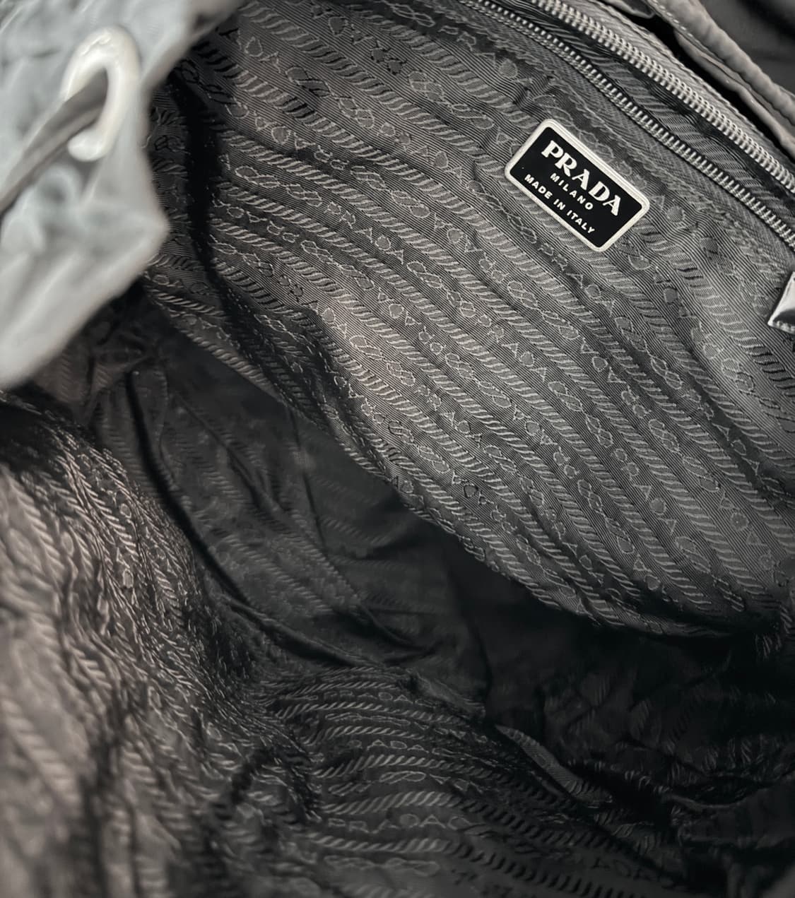 정품 프라다 백팩 미듐 상품이미지9