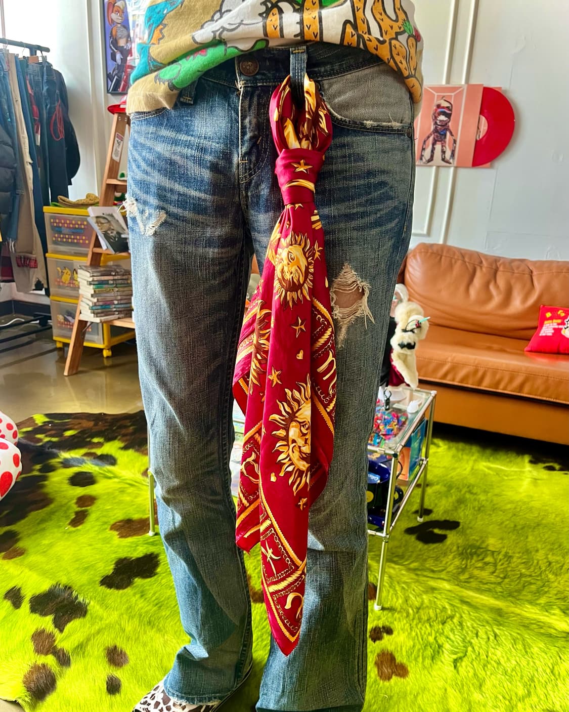Indian Vintage Occult Pattern Silk Scarf 상품이미지3