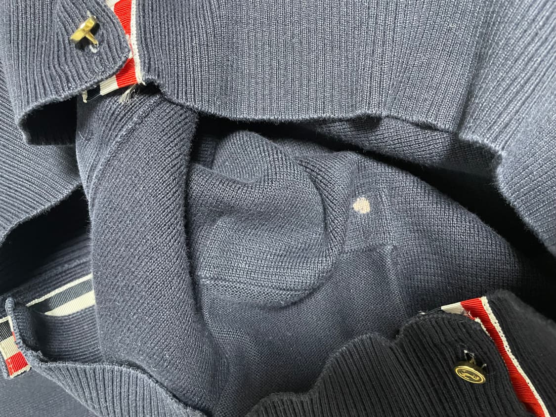 [2] 톰브라운 밀라노 스티치 금장 가디건 상품이미지9