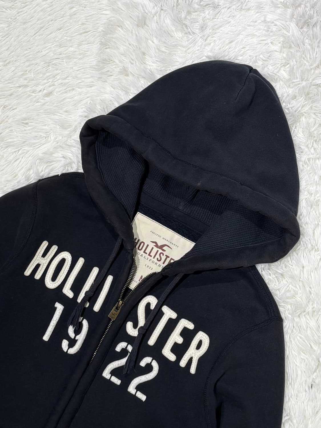 홀리스터 블랙 빅로고 후드집업 상품이미지4