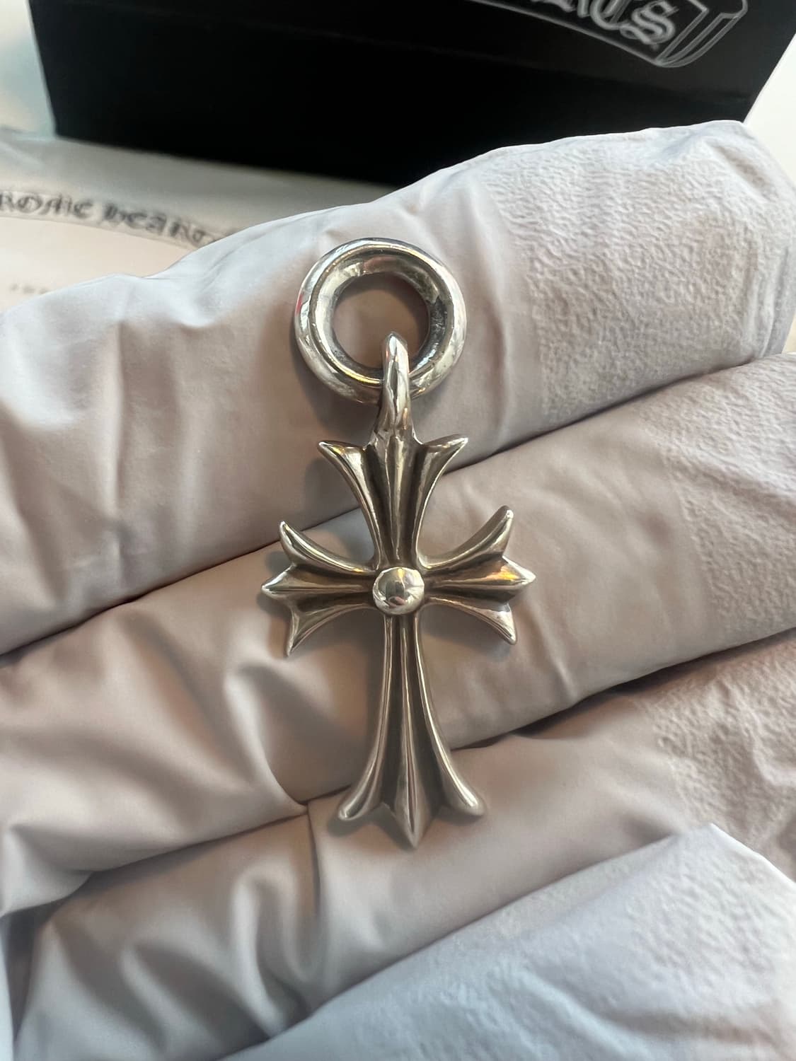 크롬하츠 타이니 크로스 펜던트 상품이미지7