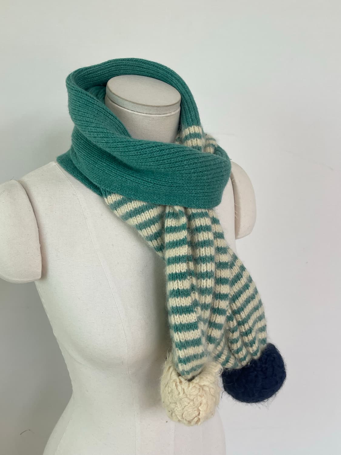 마크 제이콥스 캐시미어 앙고라 혼방 머플러 상품이미지5