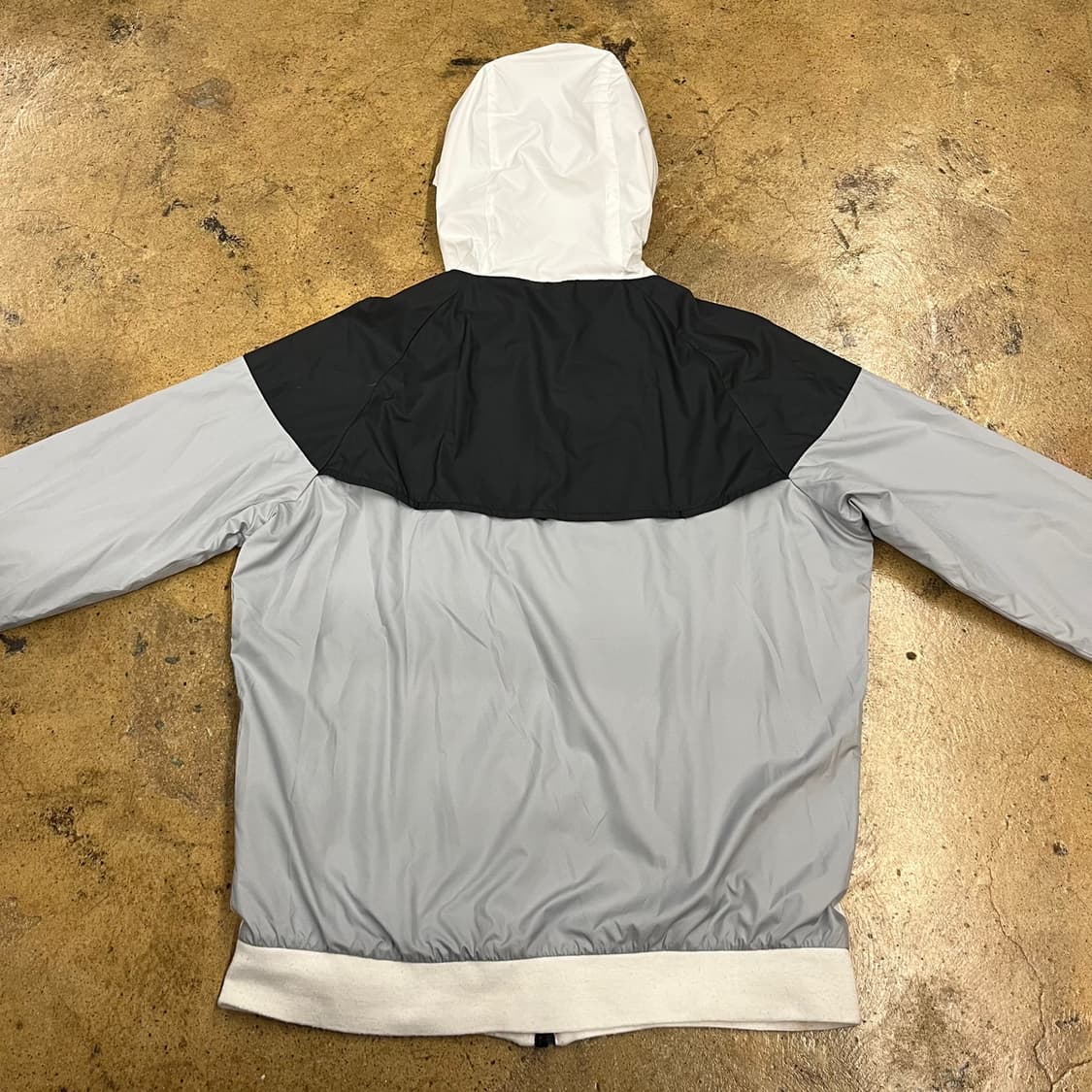 [정품/M] 나이키 바람막이 자켓 블랙 화이트 회색 b10 상품이미지4