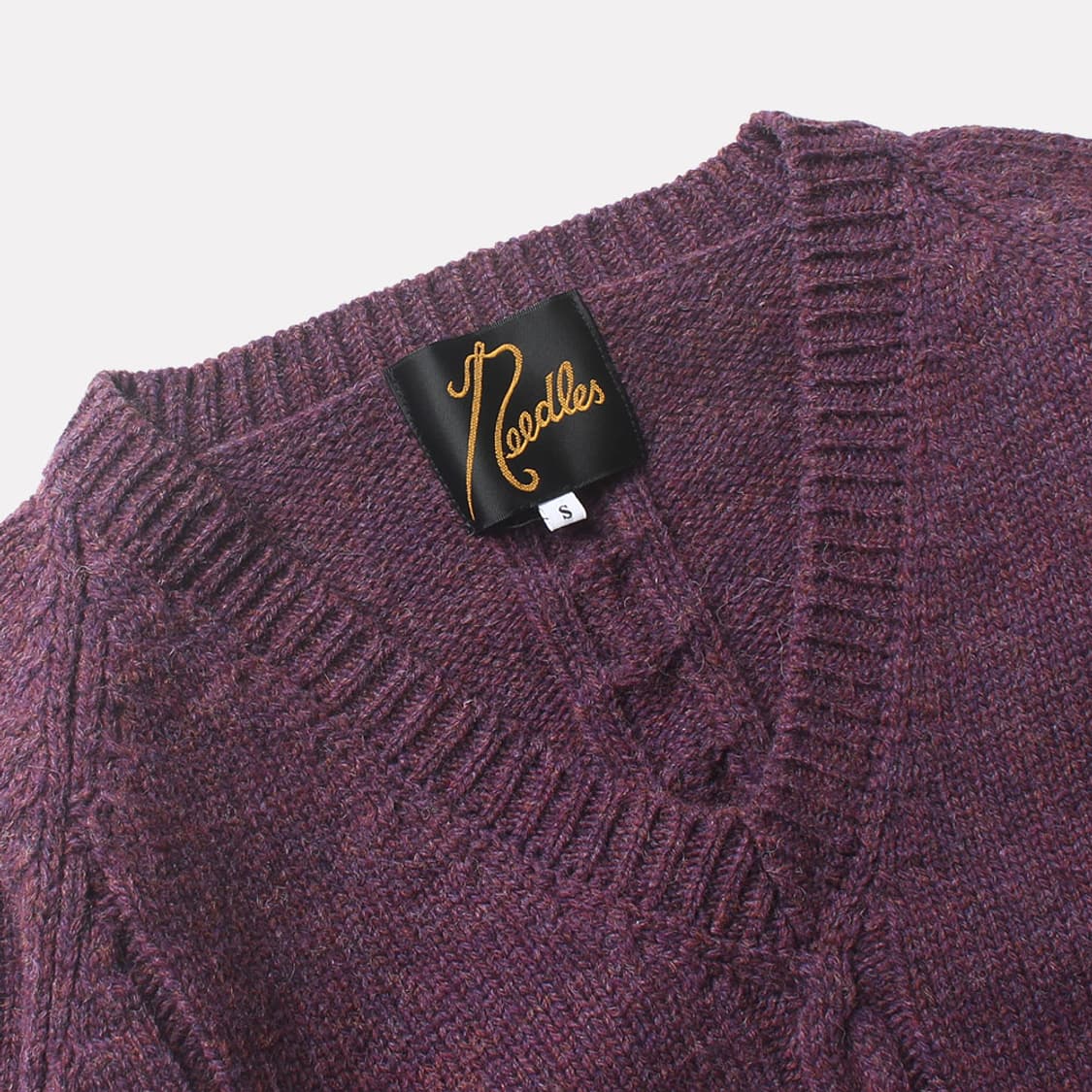 니들스 브이넥니트_2713 상품이미지3