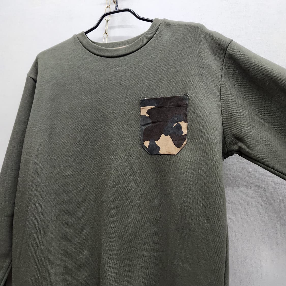 자라 ZARA 카모포켓 카키 맨투맨 S(M)남여공용 상품이미지2