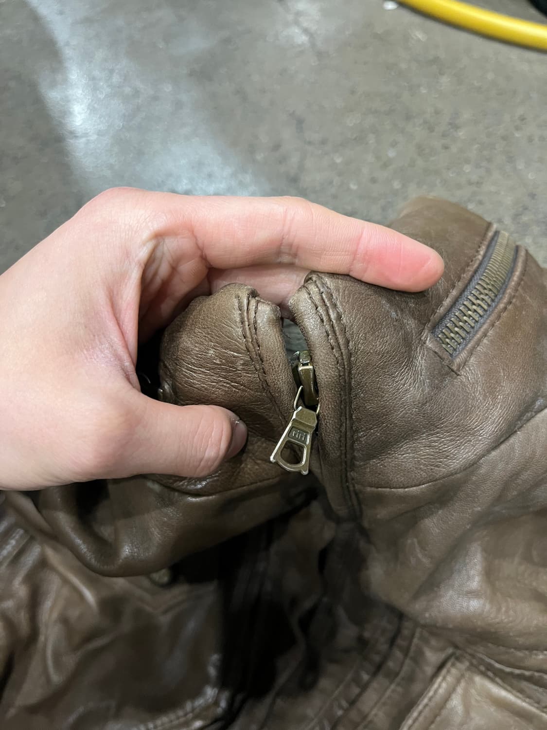 RUFFO 레더 봄버자켓 상품이미지5