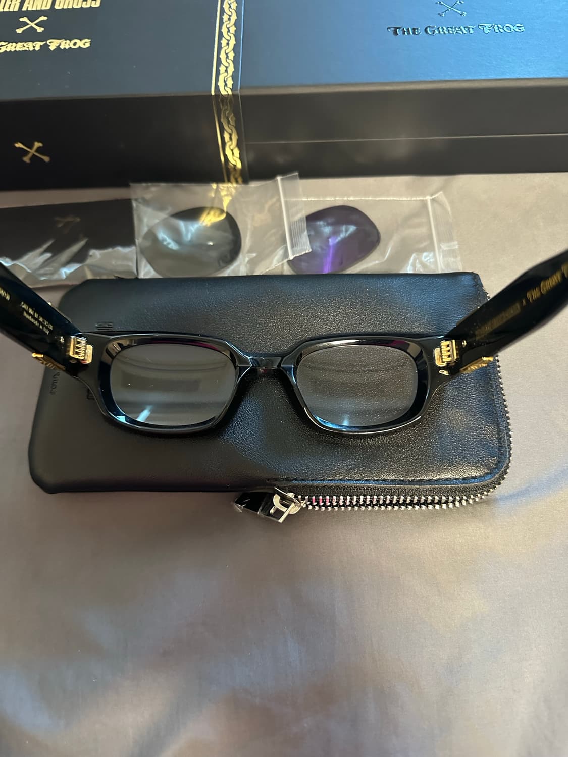 커틀러앤그로스 더그레이트프로그 선글라스 지드래곤 착용 상품이미지6