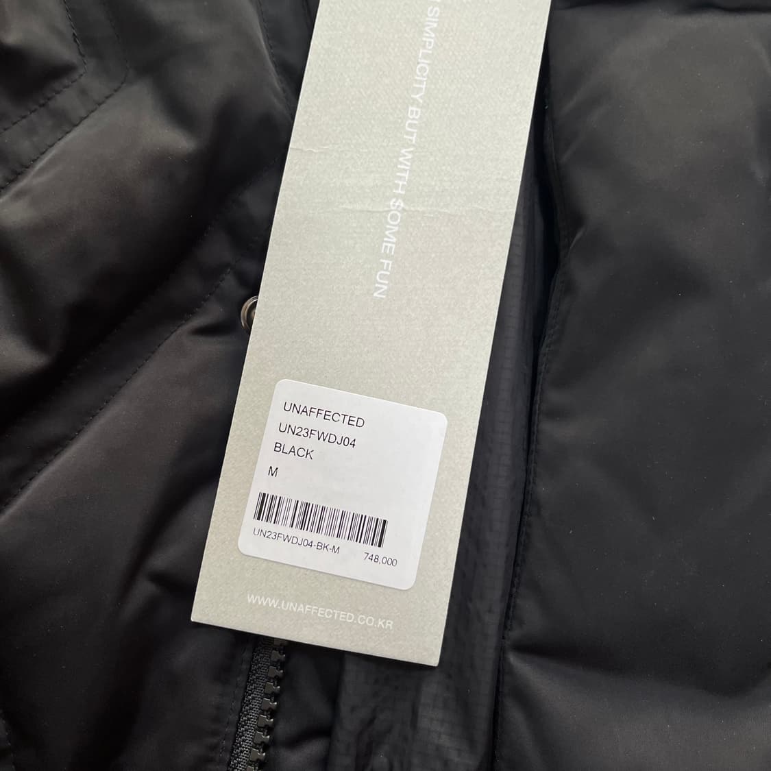 새상품(M)언어펙티드 레이어드 다이아몬드 다운 점퍼 블랙 상품이미지3