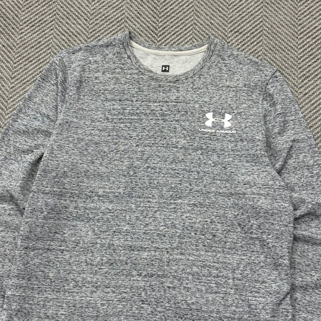 언더아머 베이직 로고 롱슬리브 v2186 상품이미지3